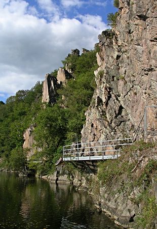 Gîte de 12 personnes en Creuse - Escalade rocher de Jupille