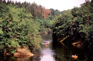 gite-the-tribe-the-Dadet-canoe anzeme