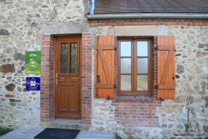 Gîte de 12 personnes en Creuse - Porte d'entrée